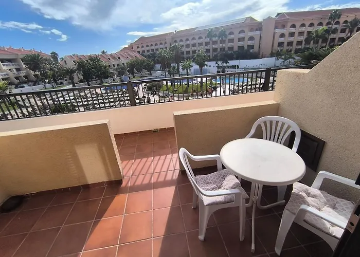 Compostela Family Garden * פלאייה דה לאס אמריקס